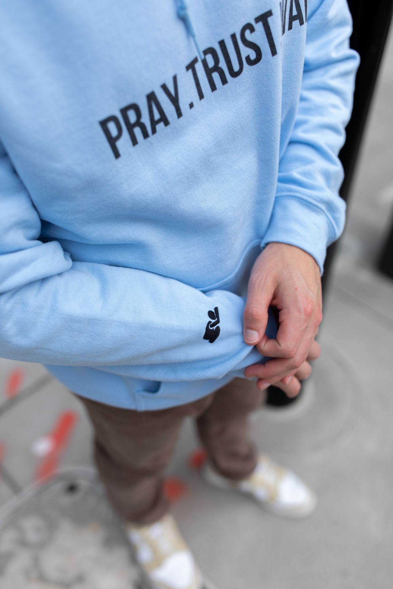 PRAY HOODIE